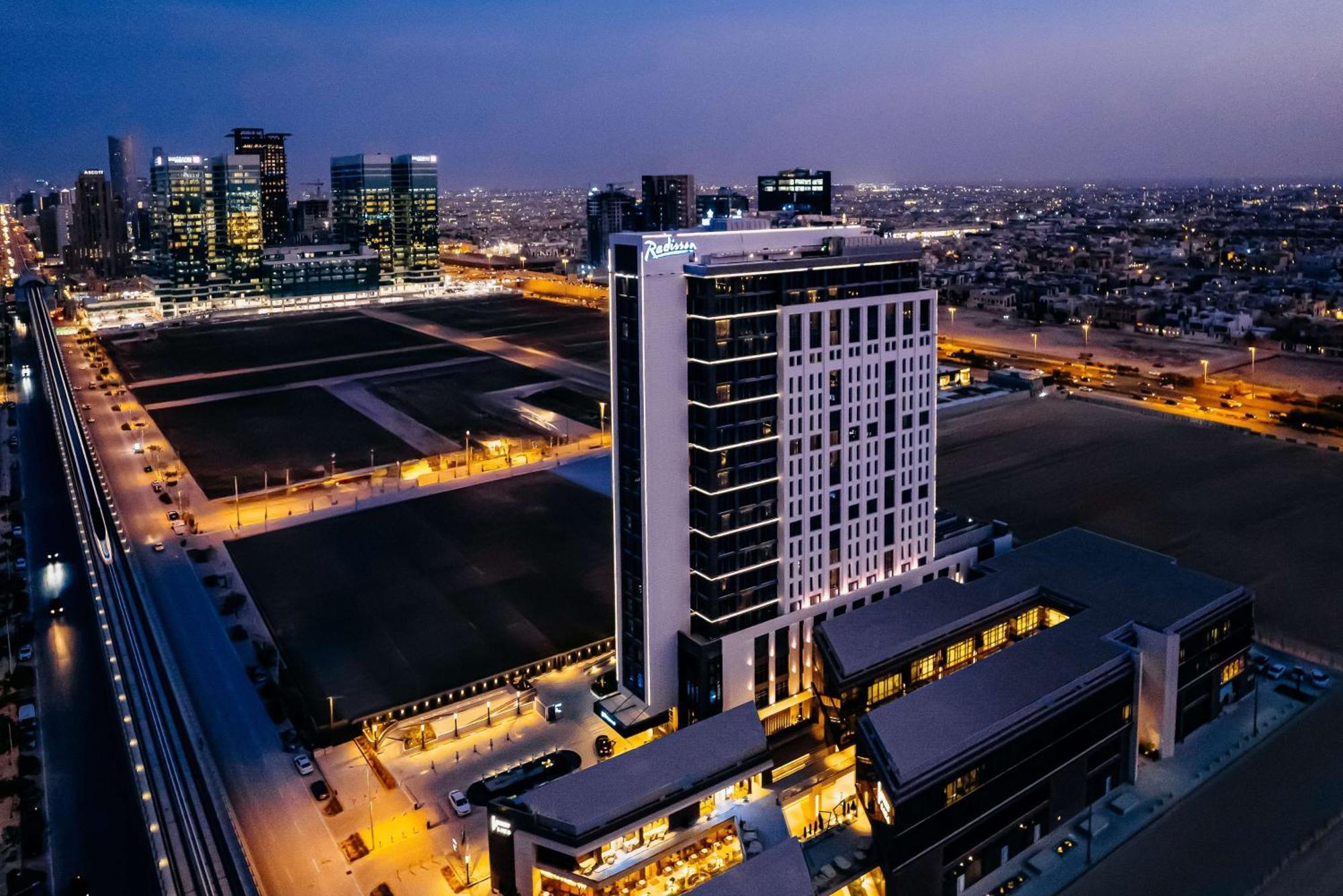 Radisson Hotel & Residence Riyadh Olaya מראה חיצוני תמונה