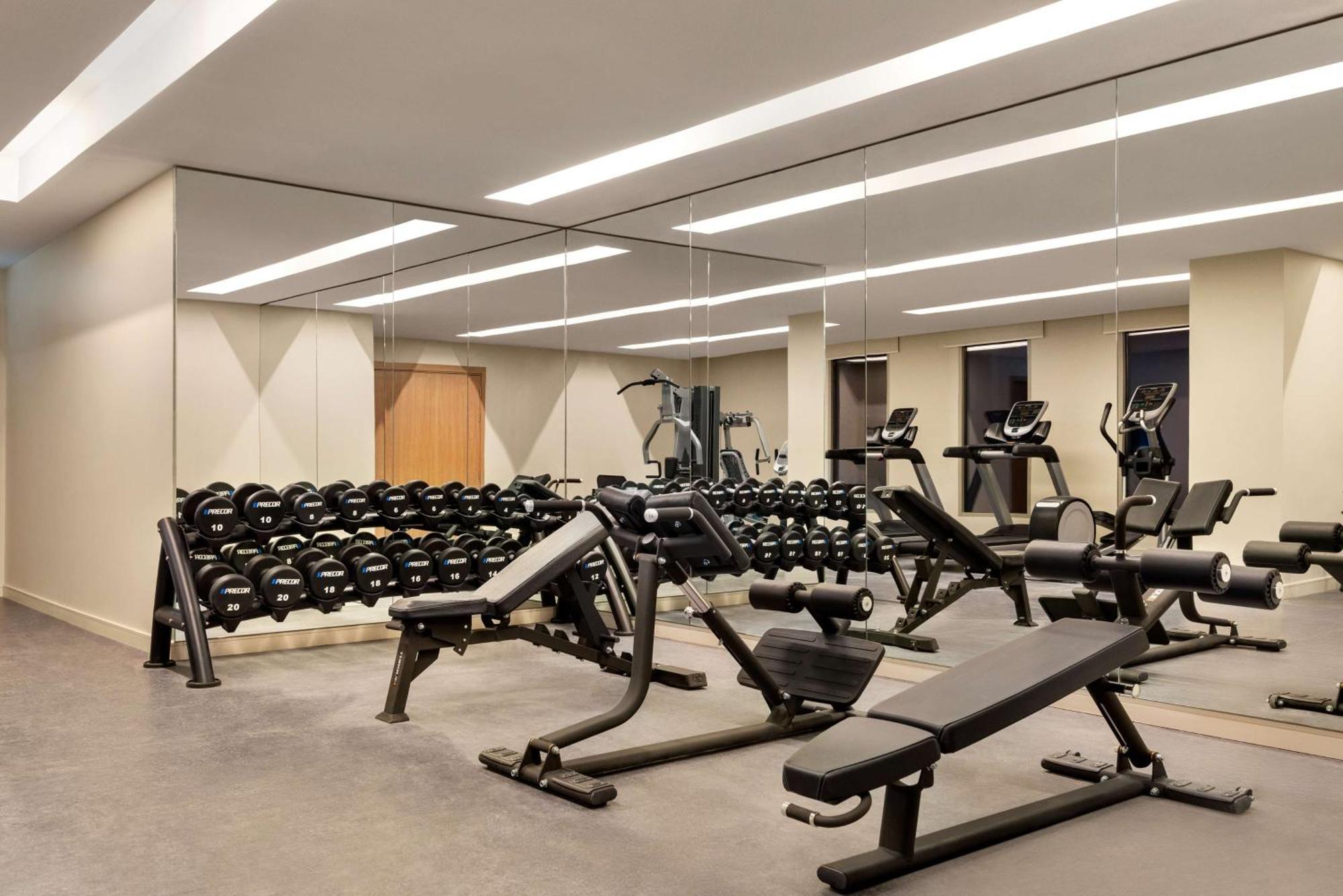 Radisson Hotel & Residence Riyadh Olaya מראה חיצוני תמונה